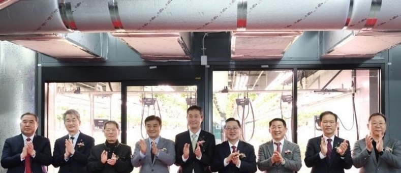 대전시 전국 최초 폐지하보도에 첨단 미래농업을 심다