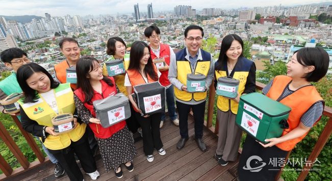 대동 산1번지 사회복지 도시락 전달